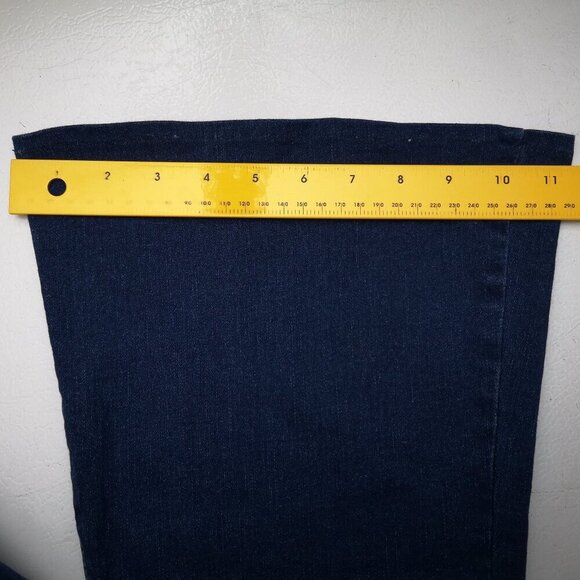 Charlie Paige Ladies Size XL Medium Wash Zipper & Button Closure Flare Jeans - Picture 6 of 13